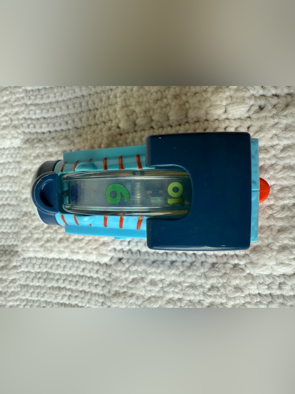 My First Thomas & Friends Rattle Roller Thomas Train Engine - Picture 6 of 12
